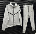 Nike Tech Fleece